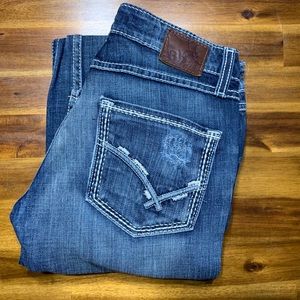 BKE SABRINA bootcut. 27x35. Clean jeans!